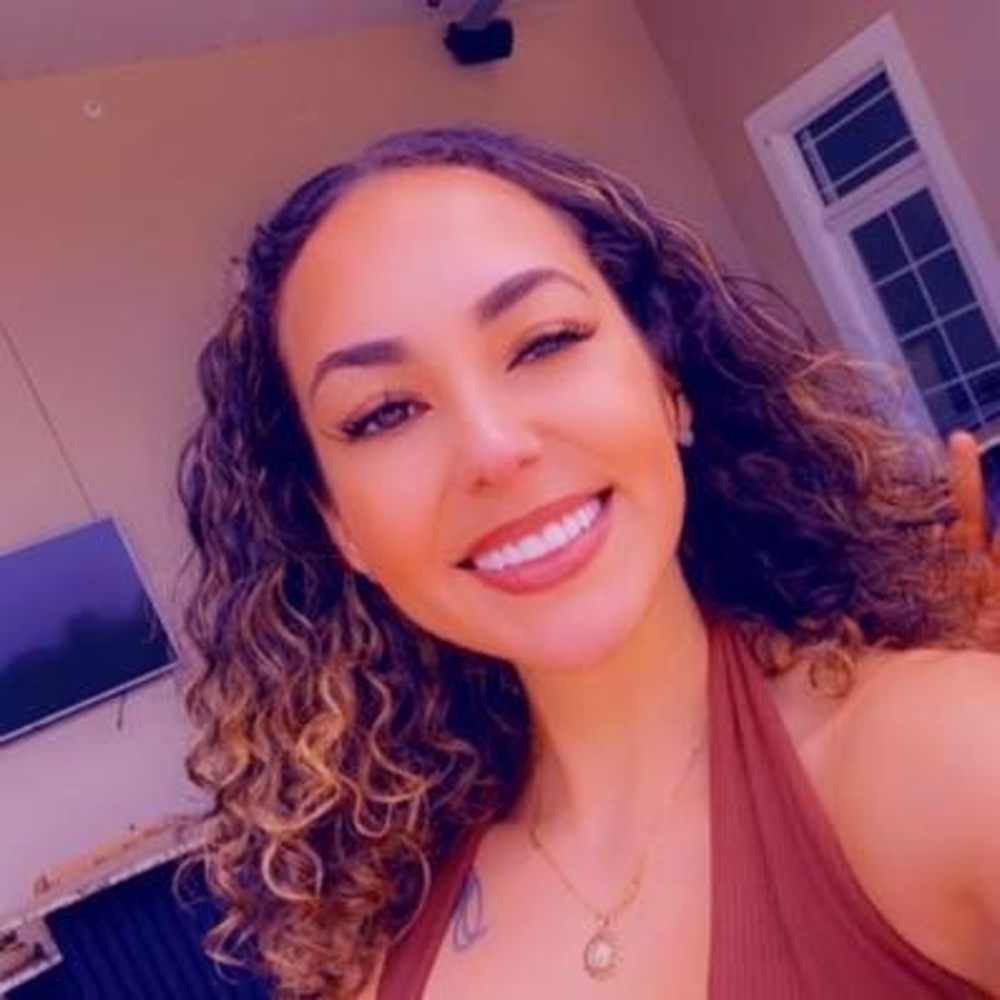 Meet your Posher, Juliana